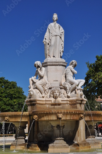 Fontaine Pradier, Nîmes