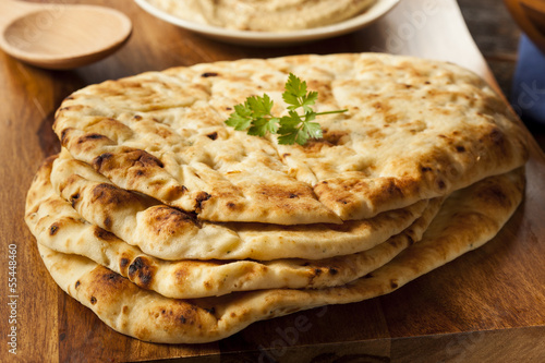 Tableau sur toile Homemade Indian Naan Flatbread