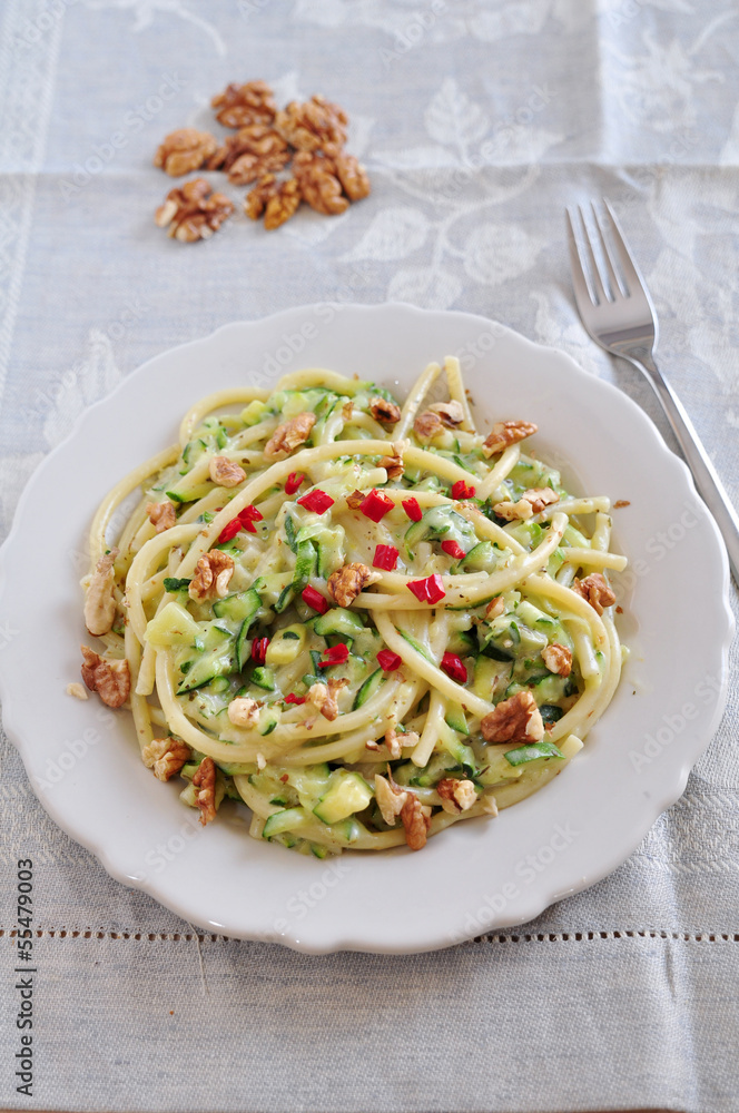Zucchini Walnuss Pasta Zucchini Walnuss Pasta