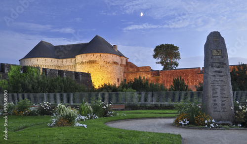 Château de brest, Francia, al anochecer