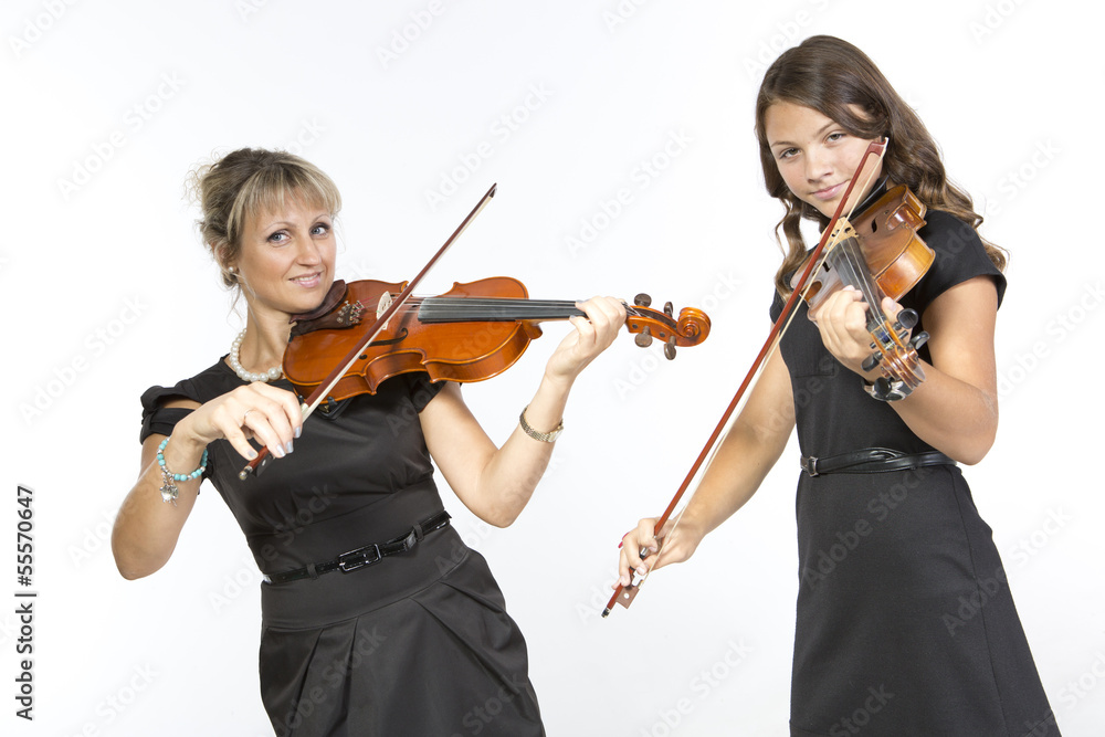 Mother daughter violin duet Mother daughter violin duet