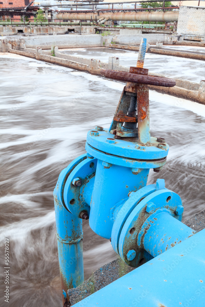 Valve gate with blue pipeline for oxygen blowing into sewage