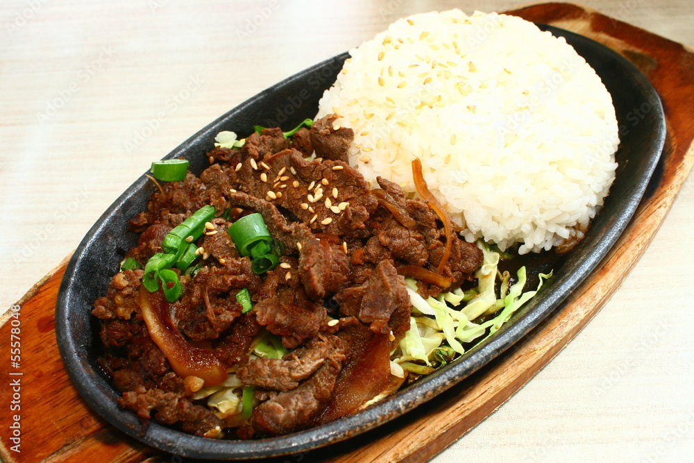 Hot plate Tender Beef Rice, Korean food korea, Asia Singapore Stock