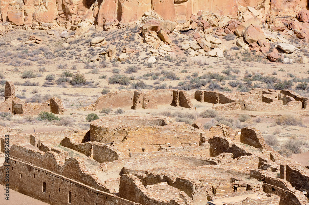 Obraz premium Pueblo Bonito ruins, Chaco Canyon, New Mexico (USA)