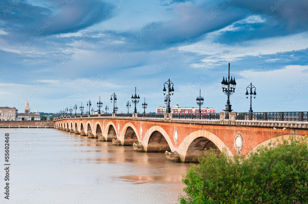 Saint Pierre bridge crossing Garonne river at Bordeaux, France