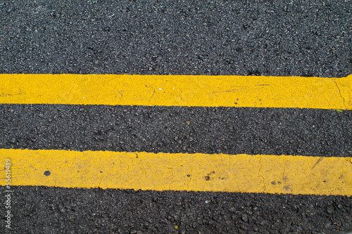 yellow line on the road texture © rakijung