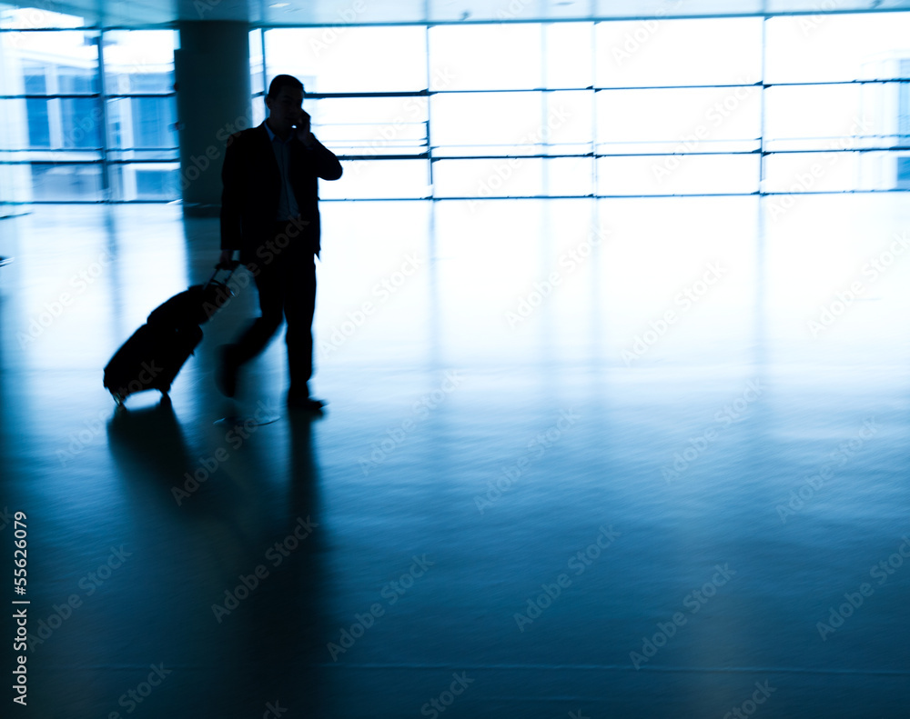 Walking passenger Walking passenger