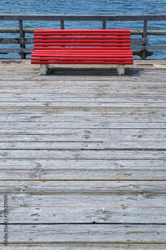 le banc rouge photo