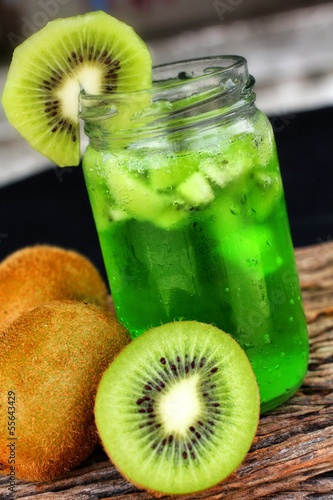 Kiwi drink