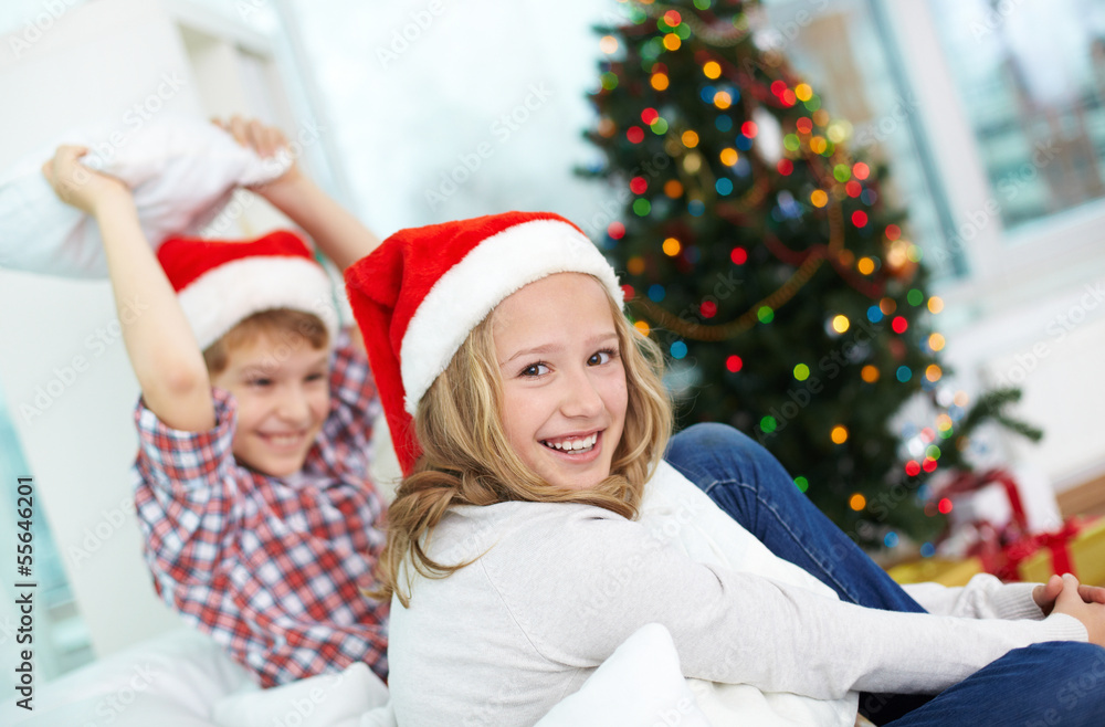 Siblings on Christmas Siblings on Christmas