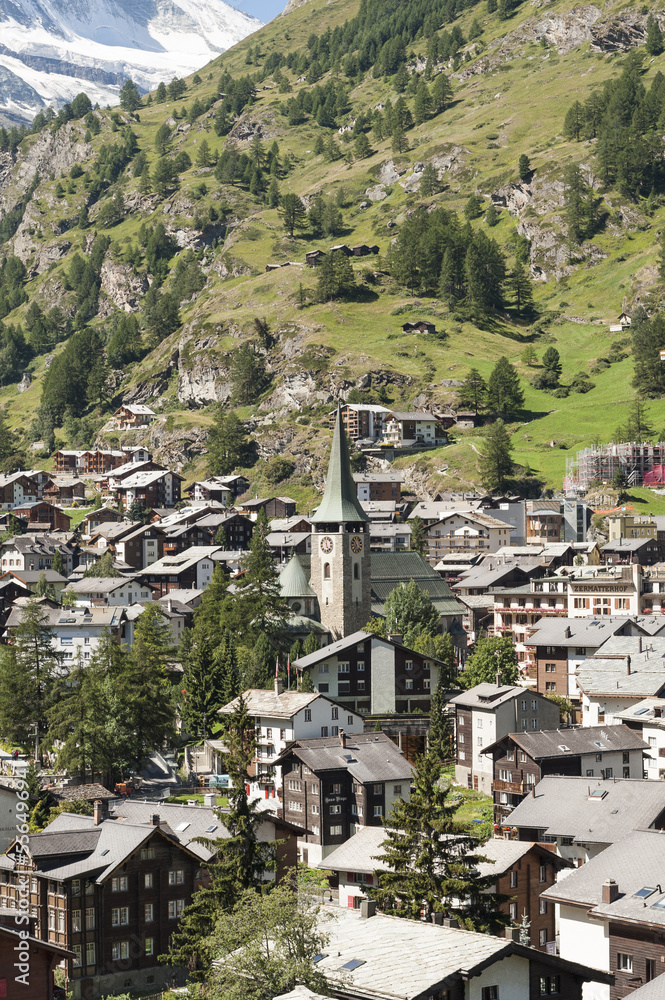 Zermatt, Bergdorf, Kirche und Dorfkern, Walliser Alpen