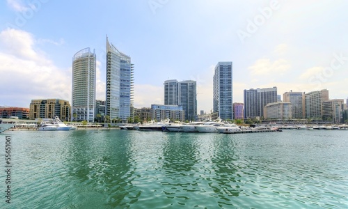 Photographie Zaitunay Bay in Beirut, Lebanon