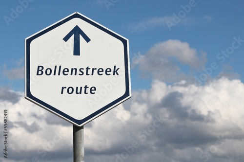 niederländisches Verkehrszeichen: Touristische Route photo