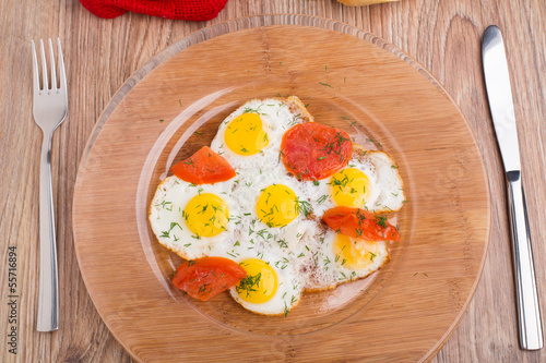 Fried quail eggs