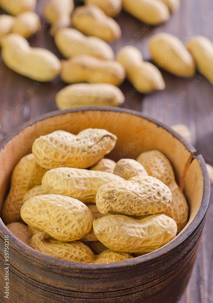 peanuts peanuts