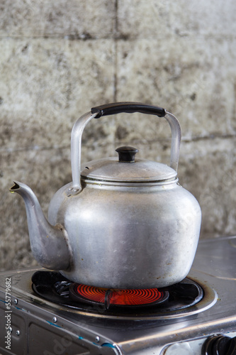 Aluminum tea kettle