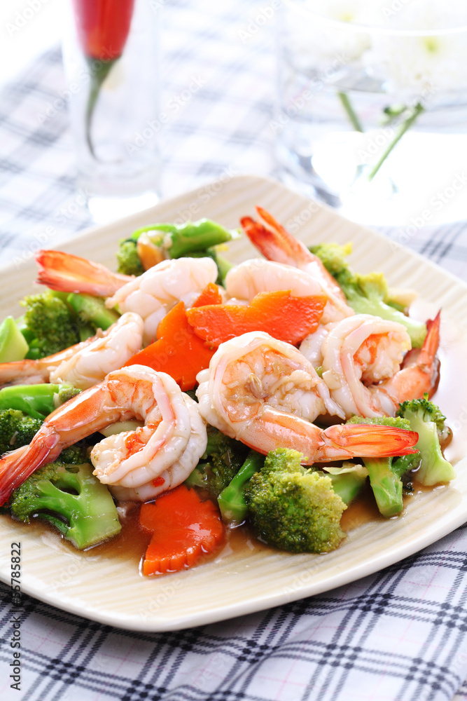 Shrimp stir-fried with broccoli Shrimp stir-fried with broccoli