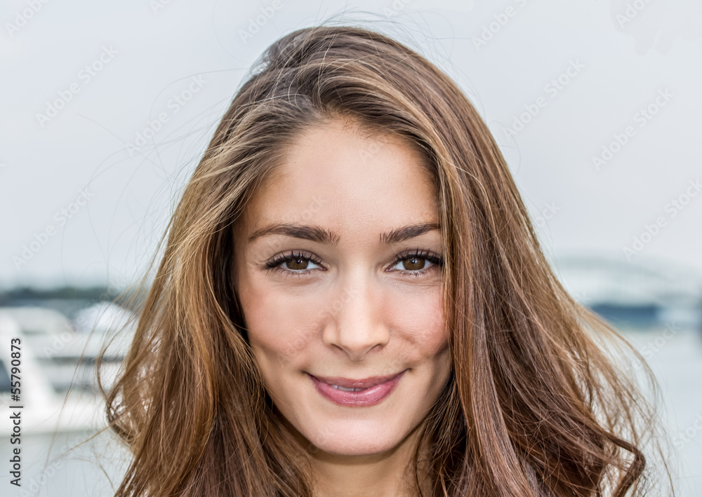 beautiful young woman smiling beautiful young woman smiling