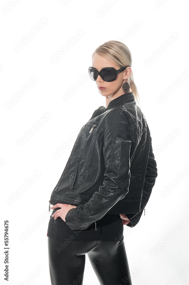 Fashion Rockstar vor weißem Hintergrund attraktiv Freisteller Fashion Rockstar vor weißem Hintergrund attraktiv Freisteller
