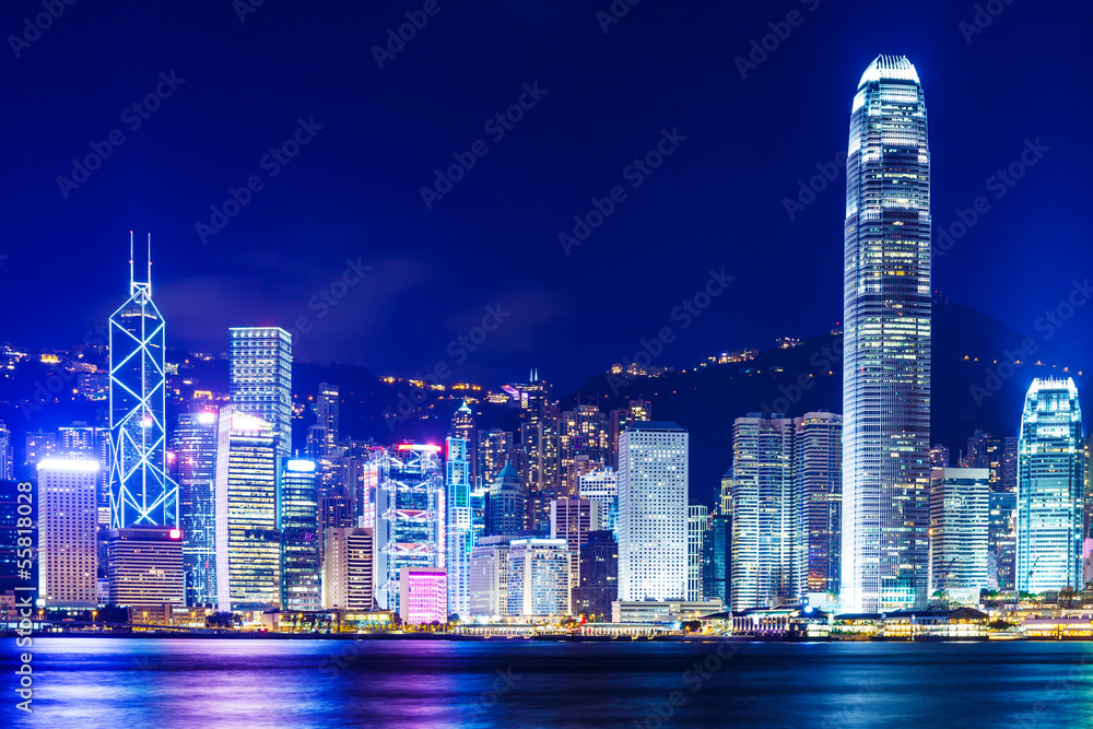 Fototapeta premium Hong Kong skyline at night