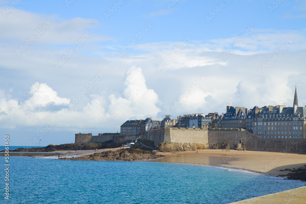 Beach in St Malo old toen, Brittany, France
