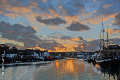 Weymouth harbour at sunset © Oliver Taylor