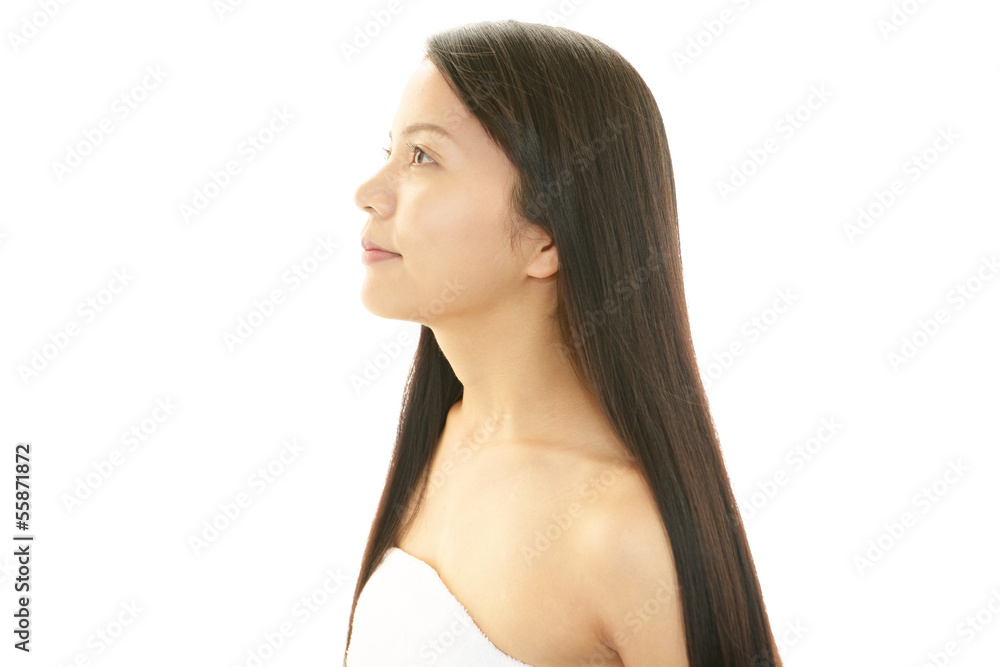 ロングヘアの女性 ロングヘアの女性