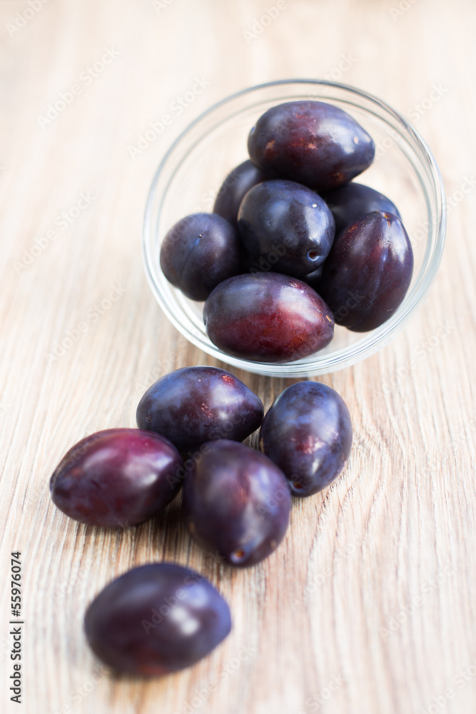 Plums in a bowl Plums in a bowl