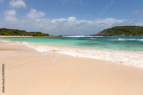Fototapeta Naklejka Na Ścianę i Meble -  Beautiful Golden Sandy Beach at Half Moon Bay Antigua