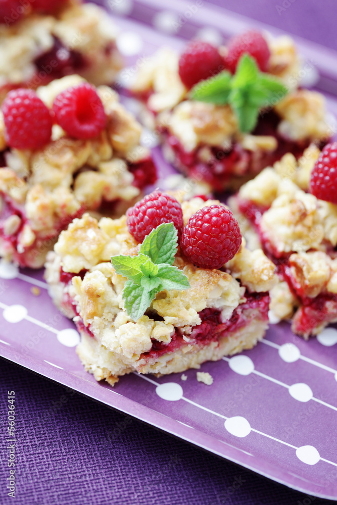 raspberry cake