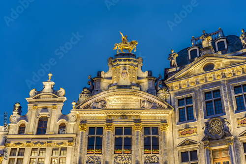 Fototapeta Naklejka Na Ścianę i Meble -  Guildhalls on Grand Place in Brussels, Belgium.