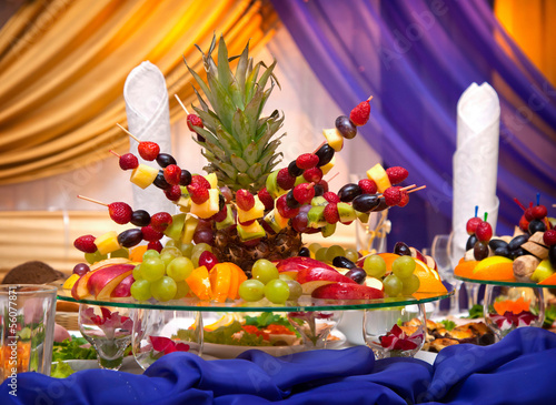 the pyramid of tropical fruits