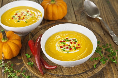 Pumpkin soup with pepper