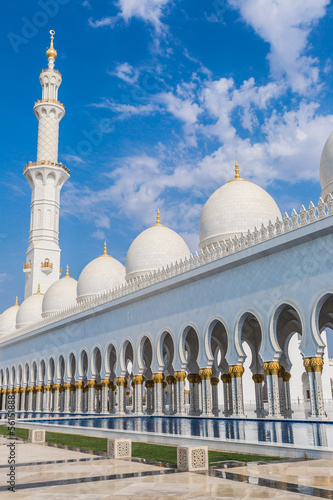 Fotografie Sheikh Zayed Mosque in Middle East United Arab Emirates with ref