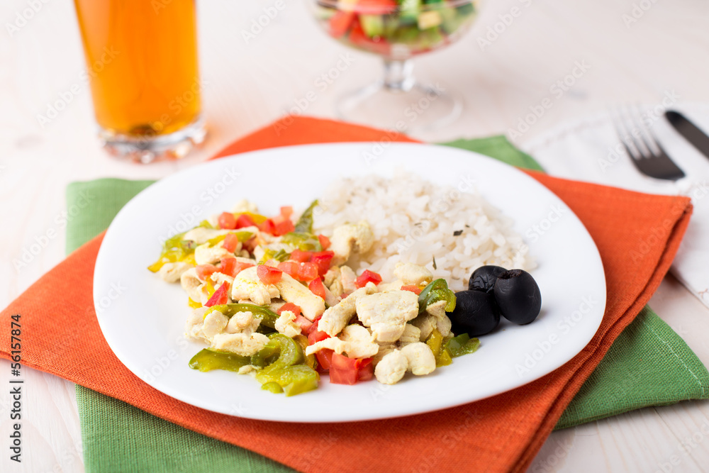 Rice with chicken and vegetables