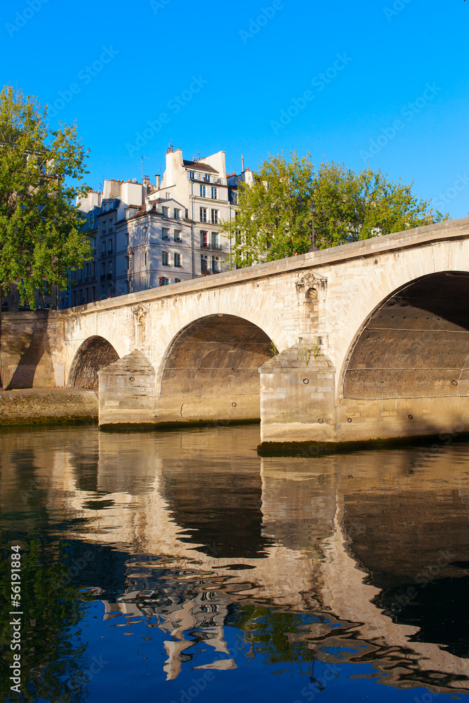 Bridge Ponte Marie, Paris.