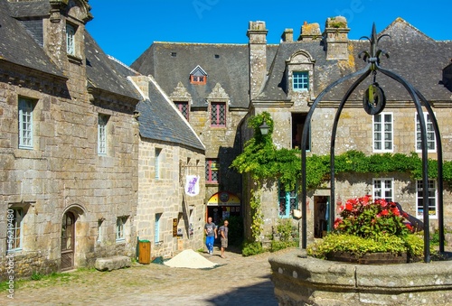 Fototapeta Naklejka Na Ścianę i Meble -  Village en Bretagne, Locronan