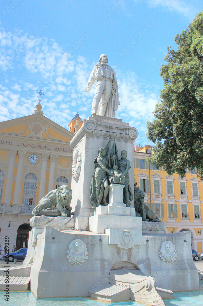 Obraz premium Garibaldi's monument de Nice