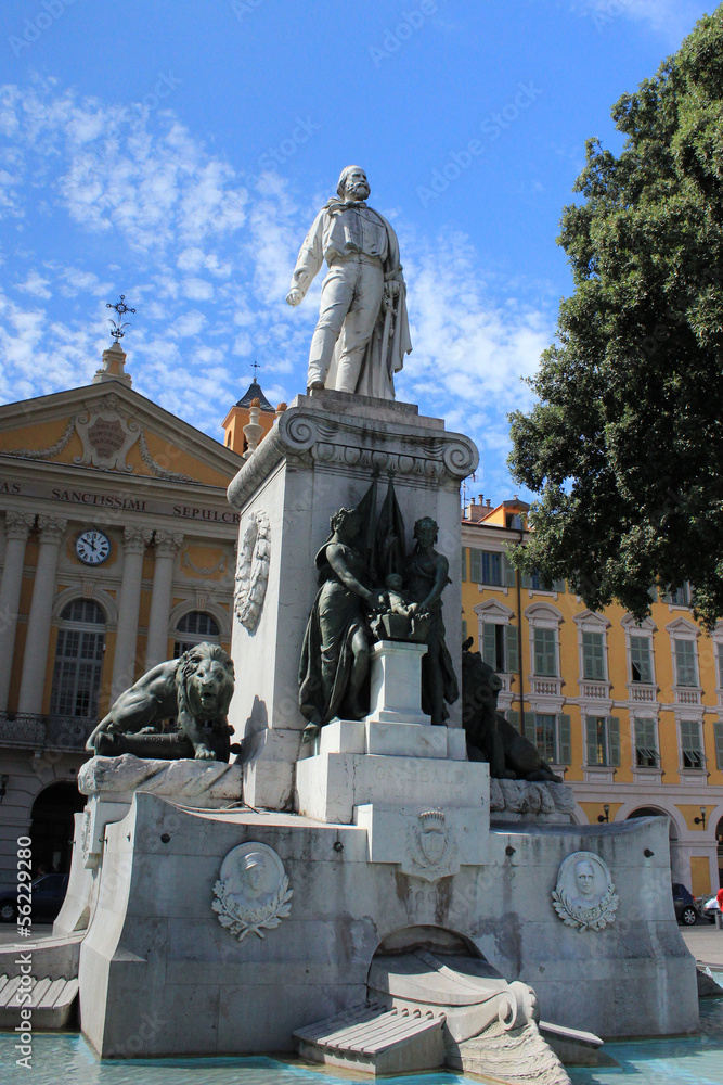 Fototapeta premium Garibaldi's monument de Nice