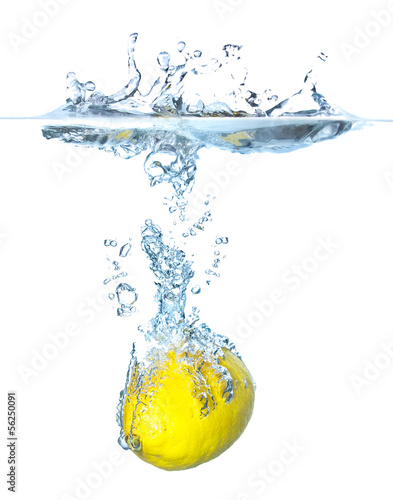 Juicy lemon and water splash