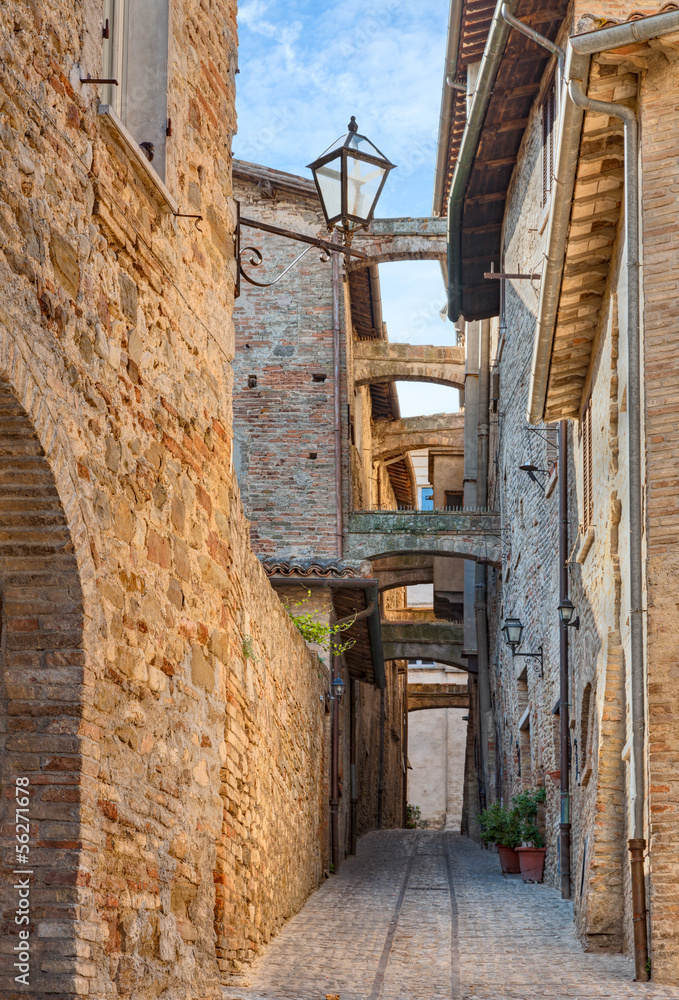 Fototapeta premium antique Italian alley