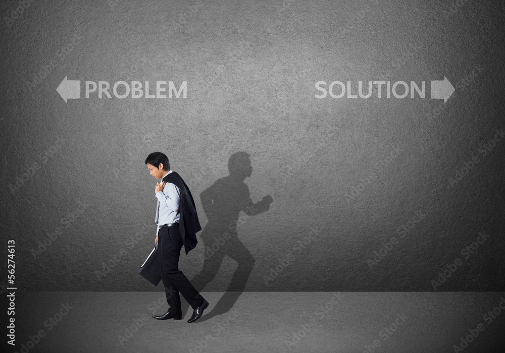 Obraz premium Businessman must choose between different destinations