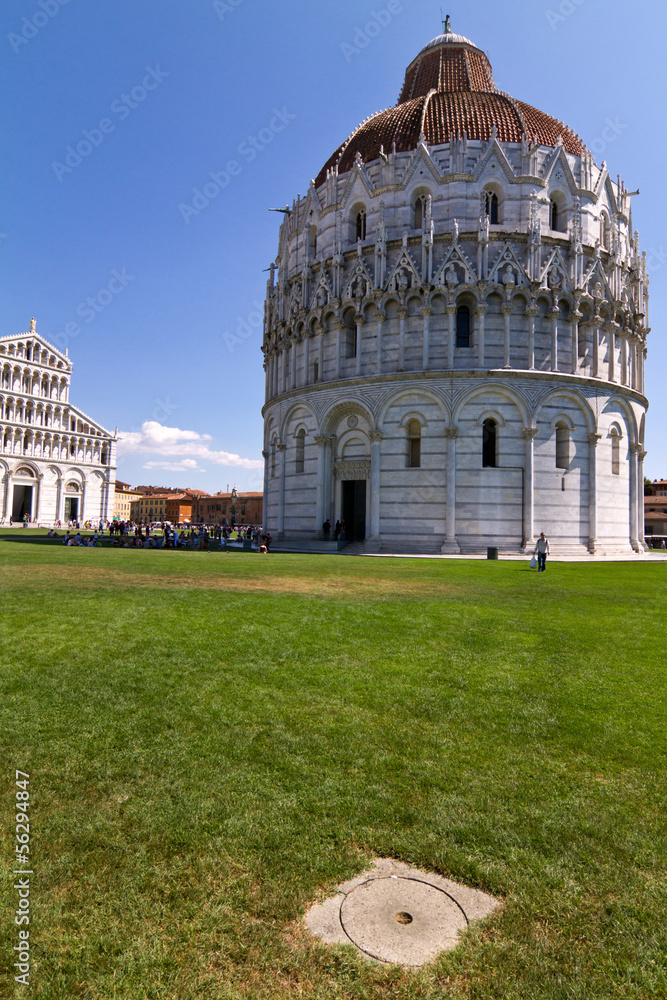 Pisa, Piazza dei Miracoli, Bapisterium