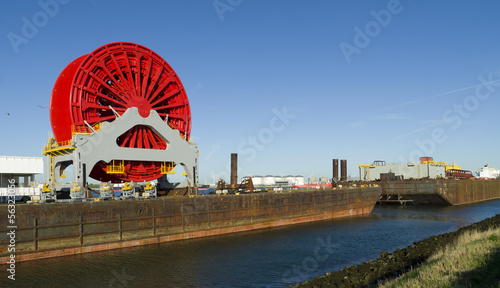 pipelay vessel photo
