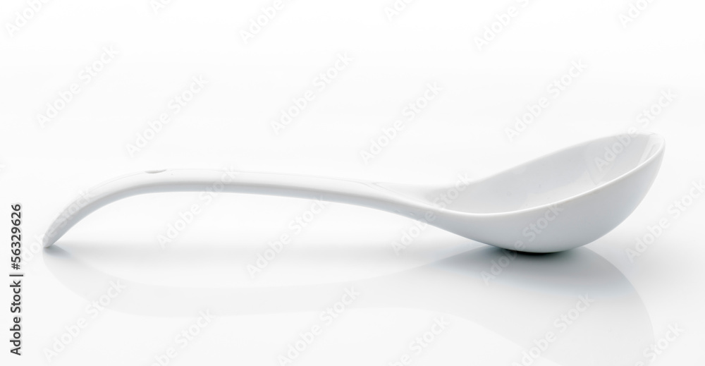 white porcelain scoop on white base white porcelain scoop on white base