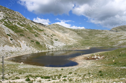 Obraz na plátně Landscape view of Lake of the Duchess. Lazio, Italy
