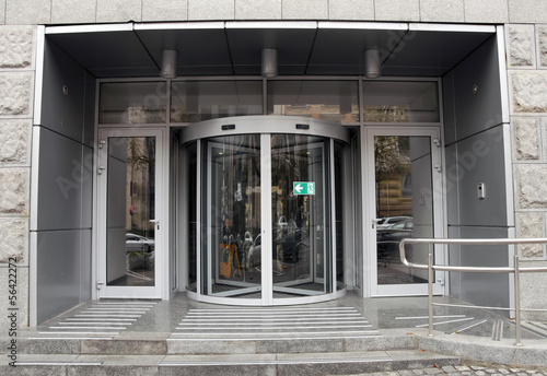 Revolving door