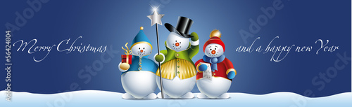 Drei Weihnachtsmänner im Schnee