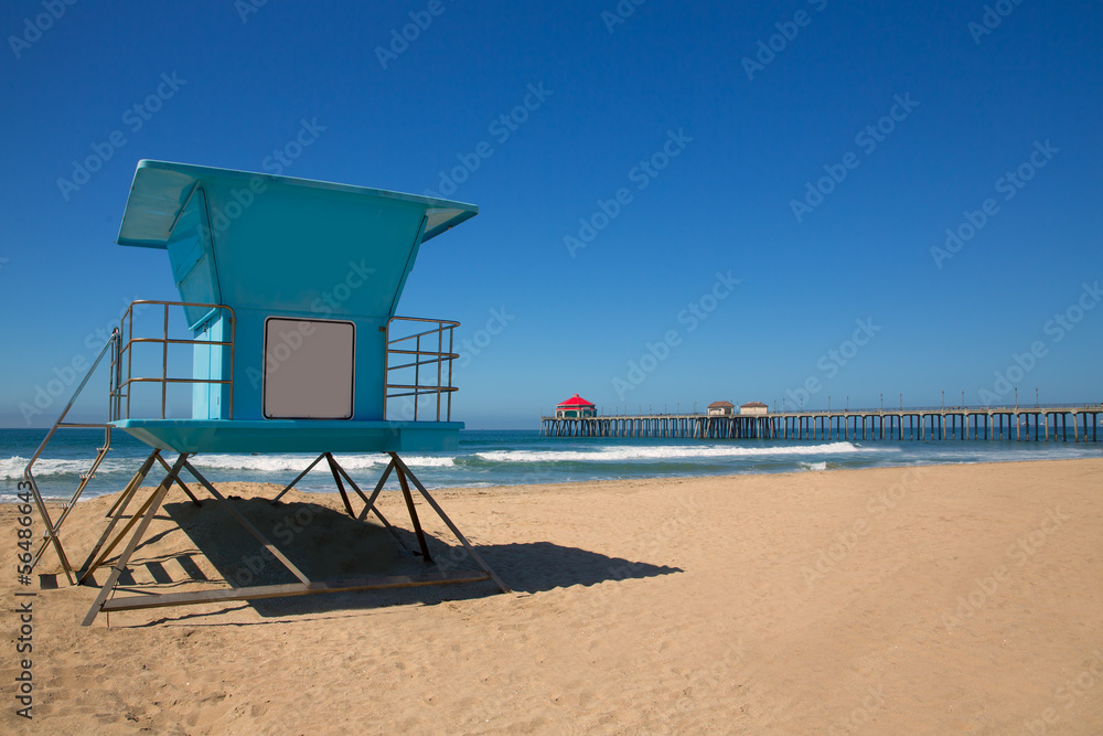 Fototapeta premium Huntington beach Pier Surf City USA with lifeguard tower