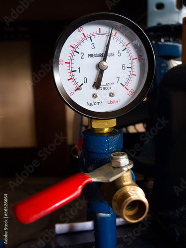 pressure gauge